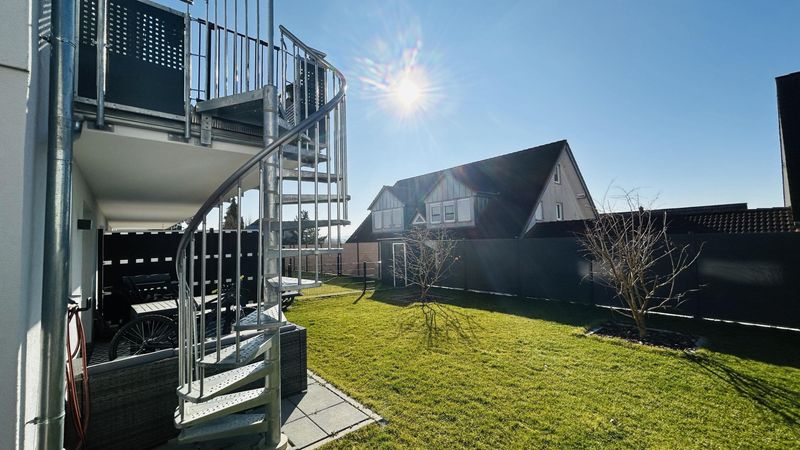 Neuwertiges Reihenhaus - modern, familienfreundlich und bezugsbereit